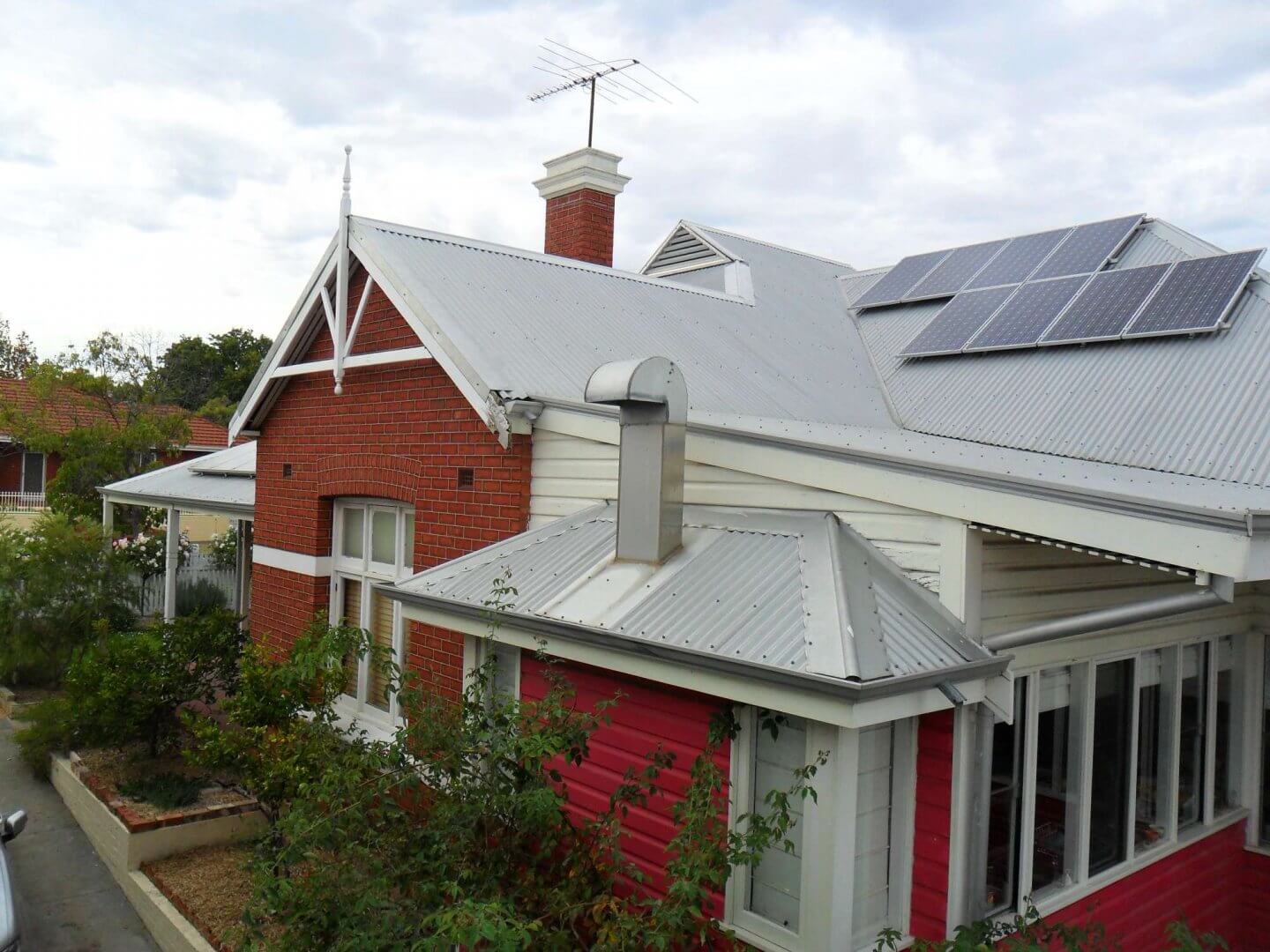 Glenbrook House Office of Regional Architecture